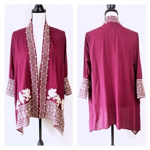 🦋LAST🦋 NWT Andree Embroidered Burgundy Kimono, Size Large
